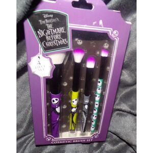 Disney Tim Burton's The Nightmare Before Christmas Cosmetic Brush Set 4pc new